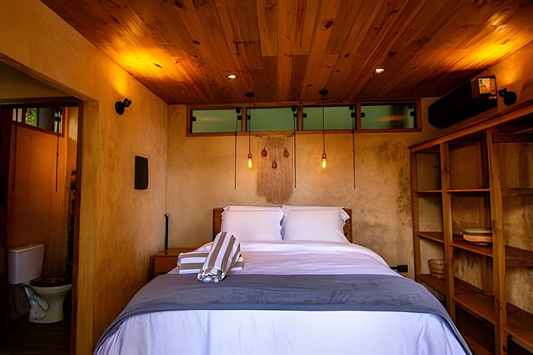 Casa Ague - com piscina natural na Aldeia Rizoma