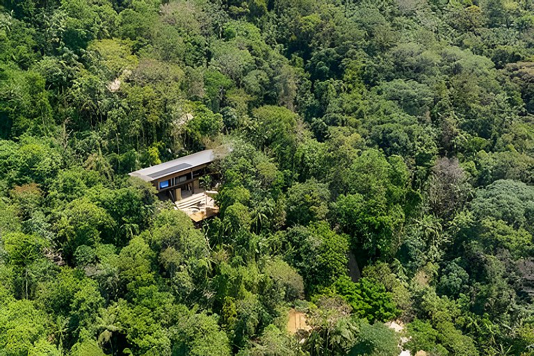 Casa Ague - com piscina natural na Aldeia Rizoma