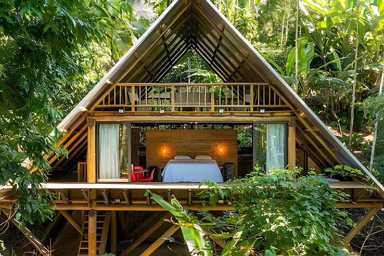 Casa Trikona - Imersa na floresta na Aldeia Rizoma