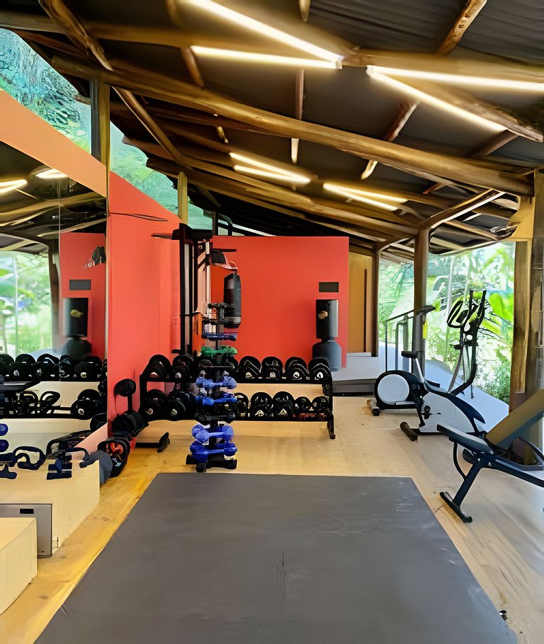 Casa Trikona - Imersa na floresta na Aldeia Rizoma