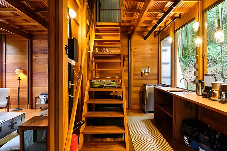 No topo das árvores, próximo à cachoeira