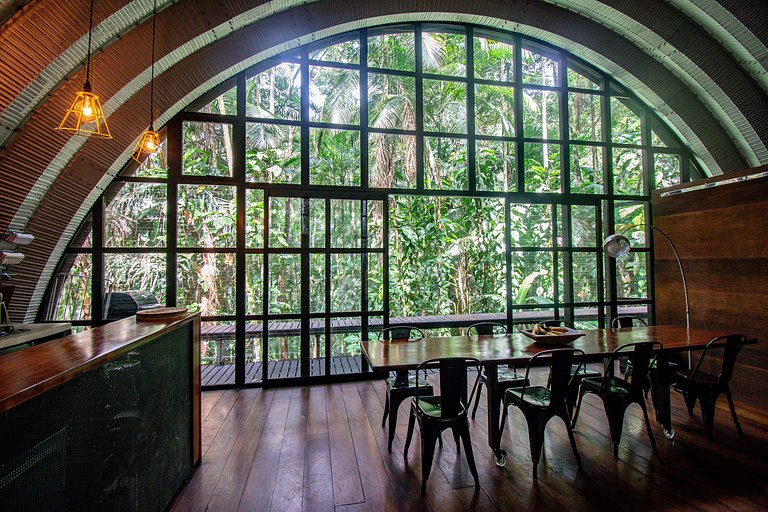 Casa na Mata Atlântica de Paraty