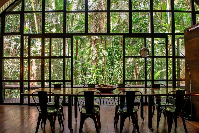 Casa Arca - design com cachoeira na Aldeia Rizoma