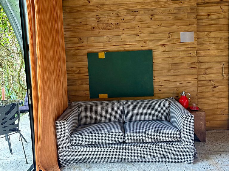 Refúgio aconchegante na Aldeia Rizoma